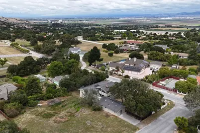 394 Mesa Rd, Salinas, CA 93908 - Photo 52