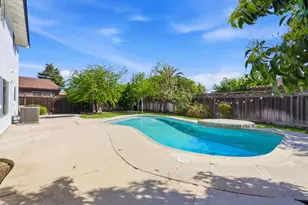 4530 Crocus Dr, San Jose, CA 95136 - Photo 24