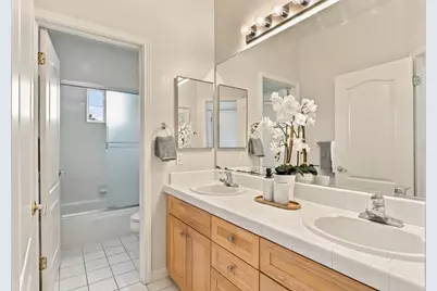18896 Woodleigh Ct, Saratoga, CA 95070 - Photo 38