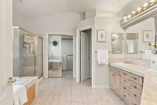 18896 Woodleigh Ct, Saratoga, CA 95070 - Photo 42