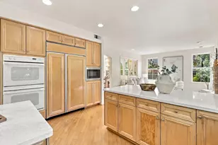 18896 Woodleigh Ct, Saratoga, CA 95070 - Photo 14
