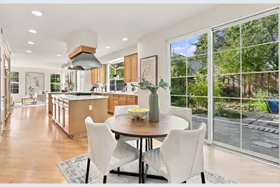 18896 Woodleigh Ct, Saratoga, CA 95070 - Photo 18