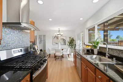 15412 Woodard Rd, San Jose, CA 95124 - Photo 12