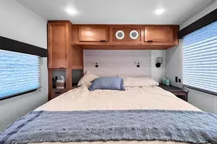 2152 Olympic Way, Daly City, CA 94015 - Photo 28