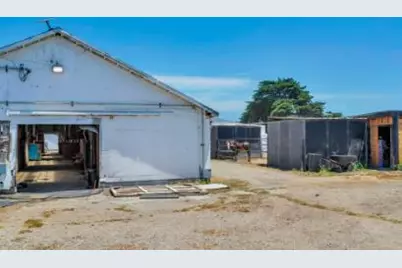 2152 Olympic Way, Daly City, CA 94015 - Photo 10