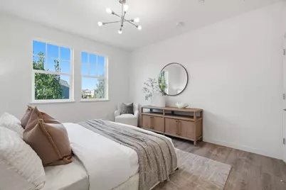 320 Circuit Way, Mountain View, CA 94043 - Photo 30