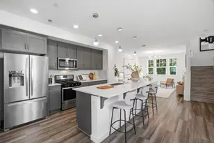 320 Circuit Wy, Mountain View, CA 94043 - Photo 16