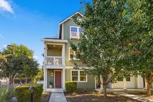 320 Circuit Wy, Mountain View, CA 94043 - Photo 2