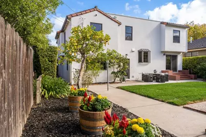 210 Avila Rd, San Mateo, CA 94402 - Photo 58
