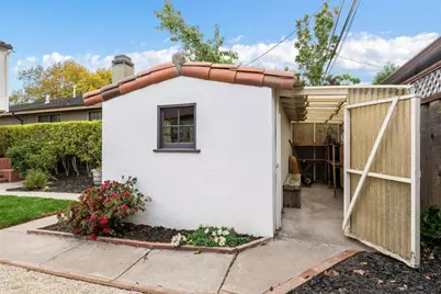 210 Avila Rd, San Mateo, CA 94402 - Photo 56