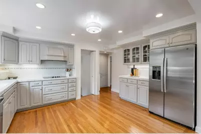210 Avila Rd, San Mateo, CA 94402 - Photo 20