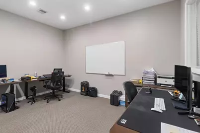 937 Bransten Rd, San Carlos, CA 94070 - Photo 22
