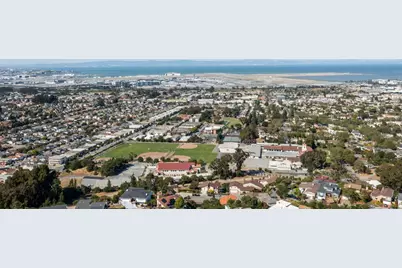 1252 Lake St, Millbrae, CA 94030 - Photo 56