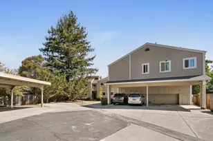 822 Cedar St A, Redwood City, CA 94063 - Photo 2