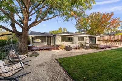 198 Greenwich Dr, Pleasant Hill, CA 94523 - Photo 2