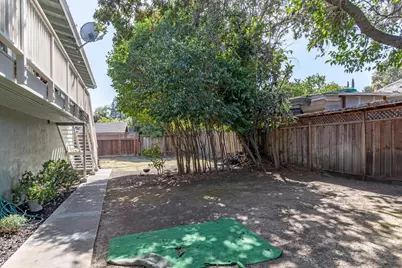 138-140 Berkshire Ave, Redwood City, CA 94063 - Photo 22