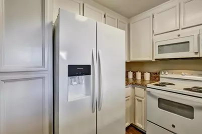 2203 Laterrace Cir, San Jose, CA 95123 - Photo 8