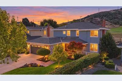 301 N Creek Dr, San Jose, CA 95139 - Photo 2