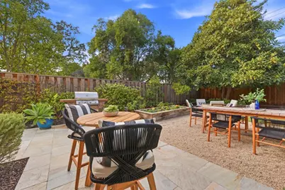 619 Bay Rd, Menlo Park, CA 94025 - Photo 52