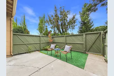 27769 Pistachio Ct, Hayward, CA 94544 - Photo 14