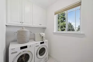 10905 Miramonte Rd, Cupertino, CA 95014 - Photo 34