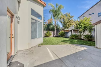1037 Twin Creeks Dr, Salinas, CA 93905 - Photo 14