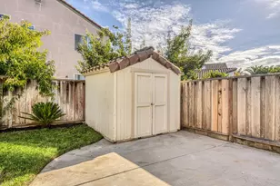 1037 Twin Creeks Dr, Salinas, CA 93905 - Photo 34