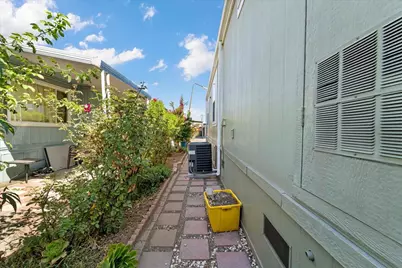 2150 Monterey Rd 153, San Jose, CA 95112 - Photo 30
