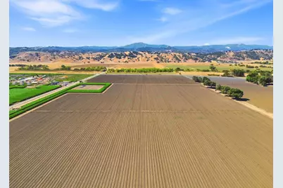 225 Laguna Ave, Morgan Hill, CA 95037 - Photo 18