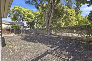 66 Fox Ave, San Jose, CA 95110 - Photo 28