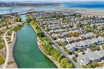 2012 Gossamer Ave, Redwood Shores, CA 94065 - Photo 50