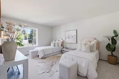 1345 Lakeview Dr, Hillsborough, CA 94010 - Photo 38