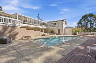 1345 Lakeview Dr, Hillsborough, CA 94010 - Photo 52