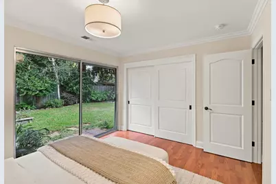 111 Hedge Rd, Menlo Park, CA 94025 - Photo 40