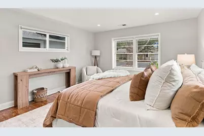 111 Hedge Rd, Menlo Park, CA 94025 - Photo 30