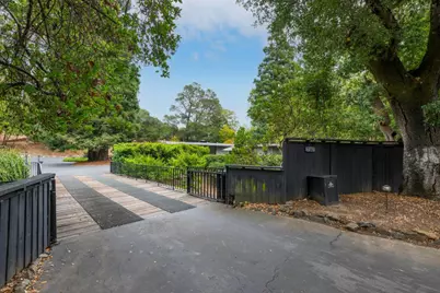 739 El Cerrito Ave, Hillsborough, CA 94010 - Photo 34