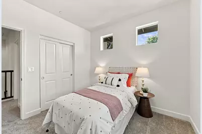 646 Luna Park Dr, San Jose, CA 95112 - Photo 22