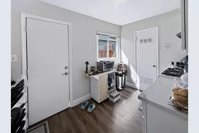 460 S Buena Vista Ave, San Jose, CA 95126 - Photo 20