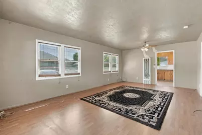 1196 West St, Hollister, CA 95023 - Photo 10