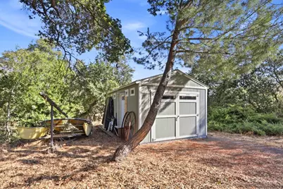 21111 Almaden Rd, San Jose, CA 95120 - Photo 40