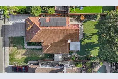 825 Foxwood Dr, Tracy, CA 95376 - Photo 34