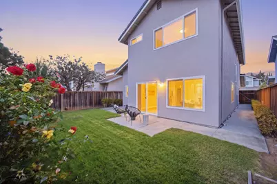 3055 Crystal Creek Dr, San Jose, CA 95133 - Photo 36