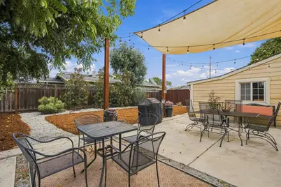 307 E 6th St, Gilroy, CA 95020 - Photo 42