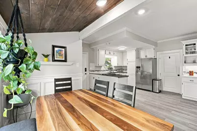 307 E 6th St, Gilroy, CA 95020 - Photo 16