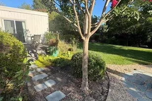 363 Dahlia Dr, Sonoma, CA 95476 - Photo 16