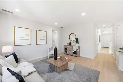 1367 Shore Dr, San Jose, CA 95131 - Photo 16