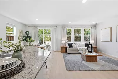 1367 Shore Dr, San Jose, CA 95131 - Photo 10