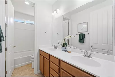 1367 Shore Dr, San Jose, CA 95131 - Photo 64