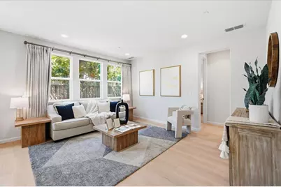 1367 Shore Dr, San Jose, CA 95131 - Photo 18