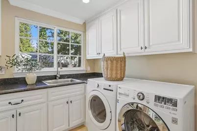 16611 Deerfield Ln, Morgan Hill, CA 95037 - Photo 36